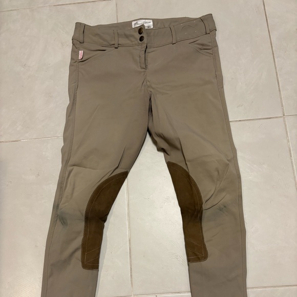 The Tailored Sportsman Pants - The Tailored Sportsman Women’s tan knee patch breeches, size 30